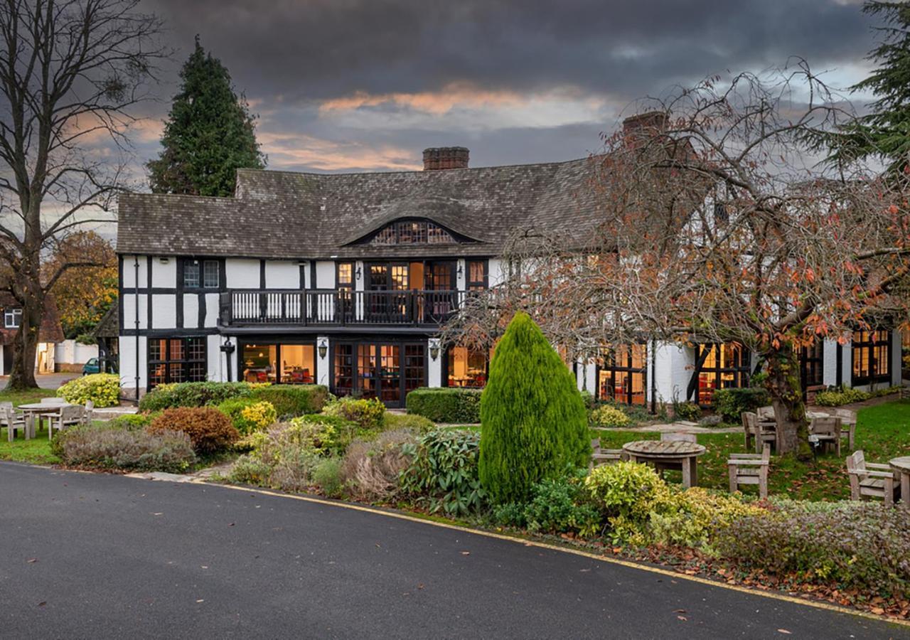 Thatchers East Horsley Eksteriør bilde